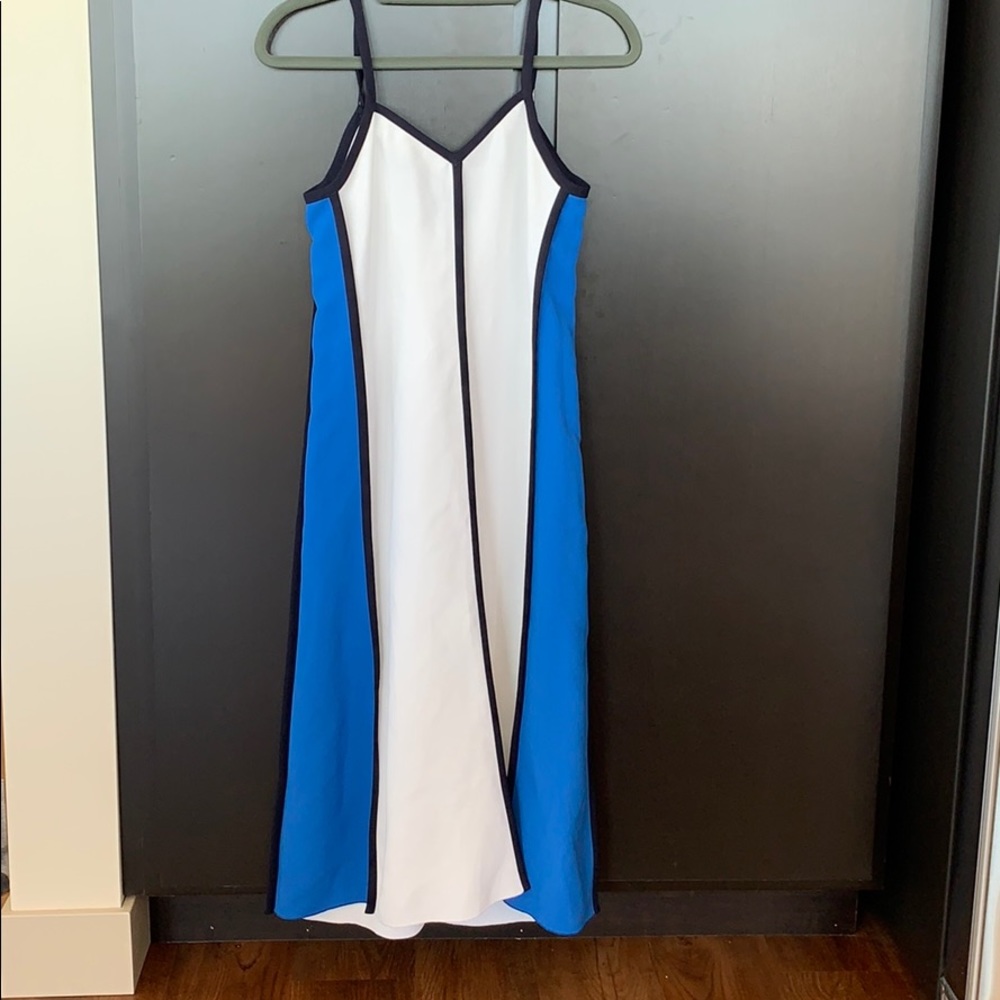 NWOT Victoria Victoria Beckham Panel V Dress - Picture 8 of 12